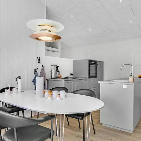 Gorgeous In With Kitchen 펜션